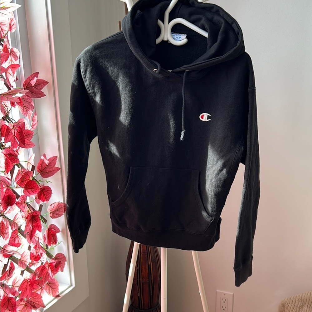 Champion Black Pullover Hoodie with Drawstring Neck